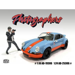 AD-19306 1:18 Figure - Photographers #6