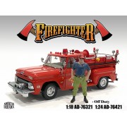 AD-76321 1:18 Firefighters - Off Duty AD-76321 1:18 Firefighters - Off Duty